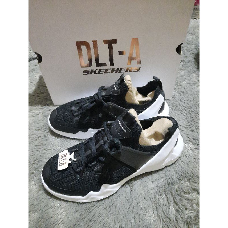 sepatu wanita dlt-a skechers