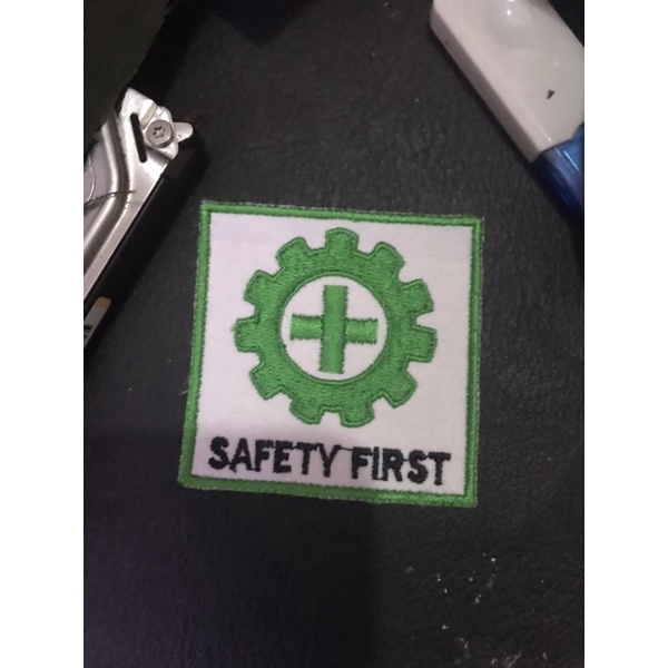 logo safety first