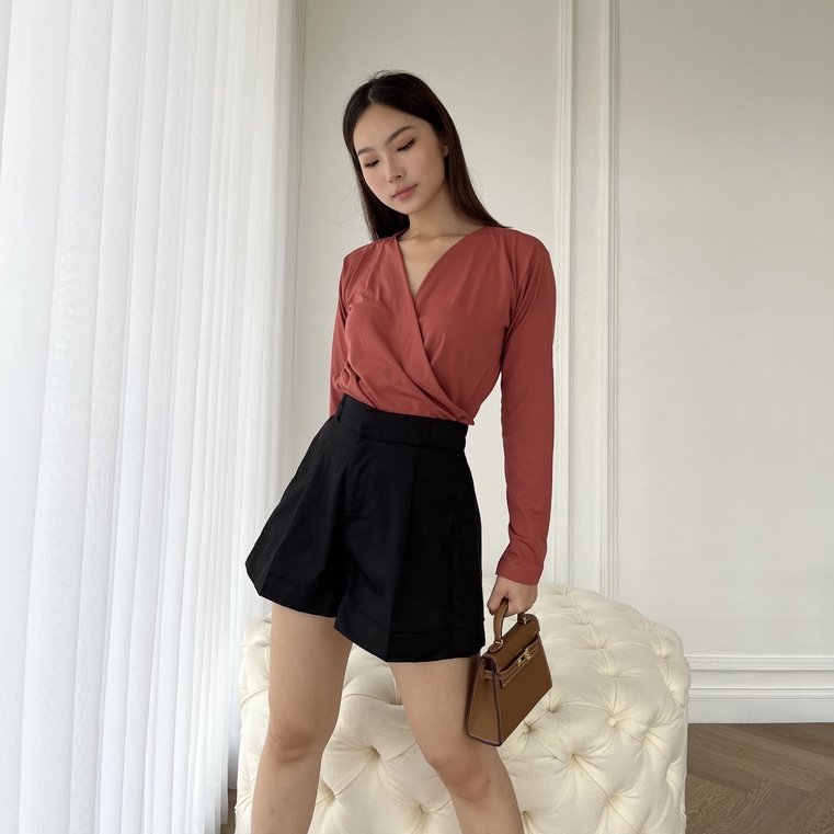 Ginza Top / Top Korean Wanita