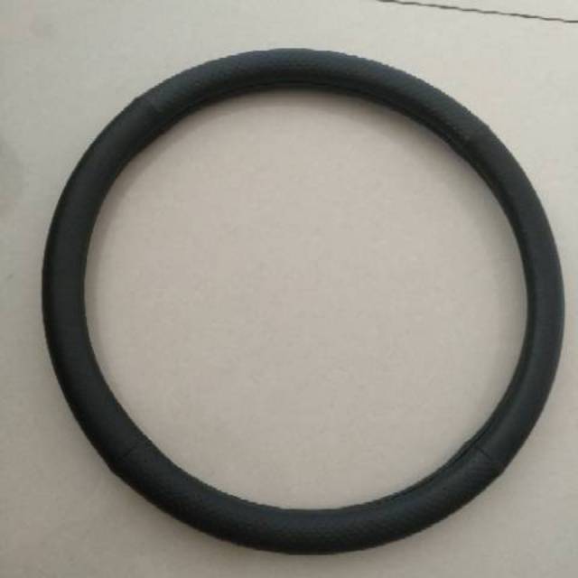 Cover stir bungkus steering hitam semi kulit