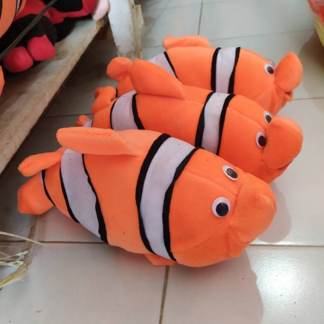 BONEKA IKAN NEMO