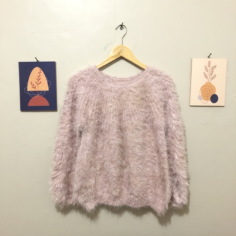 ZARA FUZZY SWEATER CROP