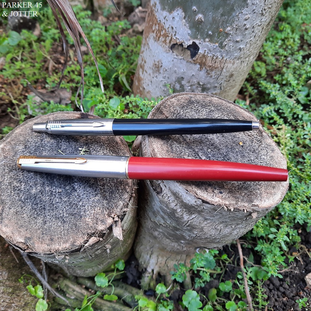 

Pena Parker 45 maroon dan ballpoint Parker Jotter 1955 - 1957 black