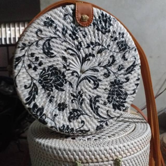 

TAS ROTAN 15cm DECO