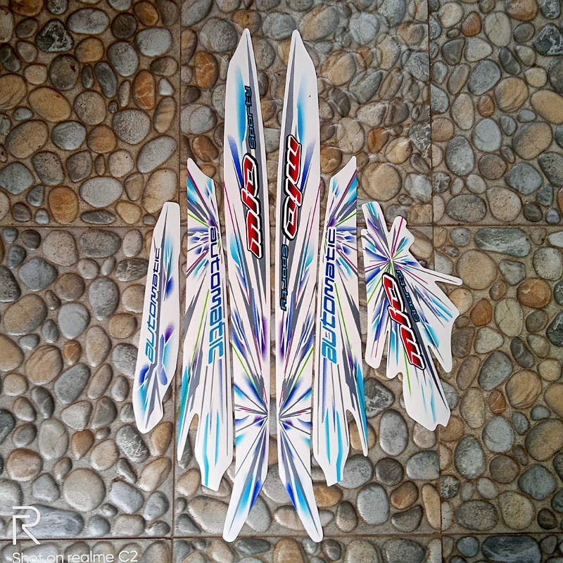 stiker striping motor mio sporty 2008 putih
