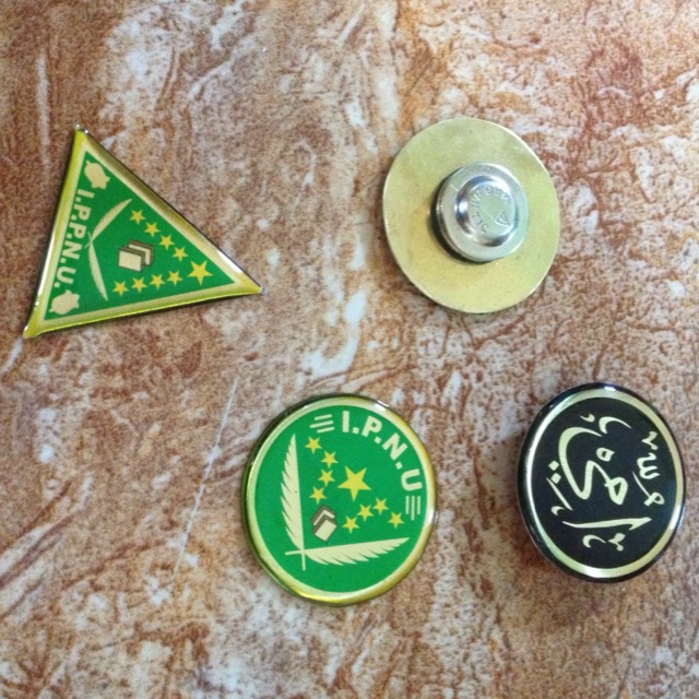 Pin Kuningan Resin Magnet