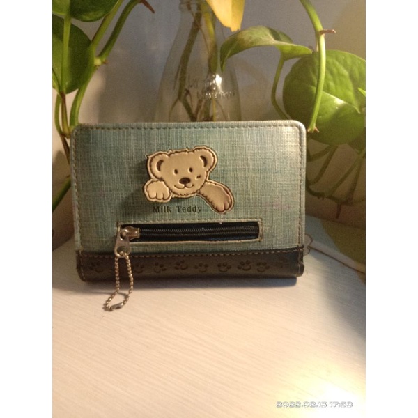 Preloved dompet milk Teddy