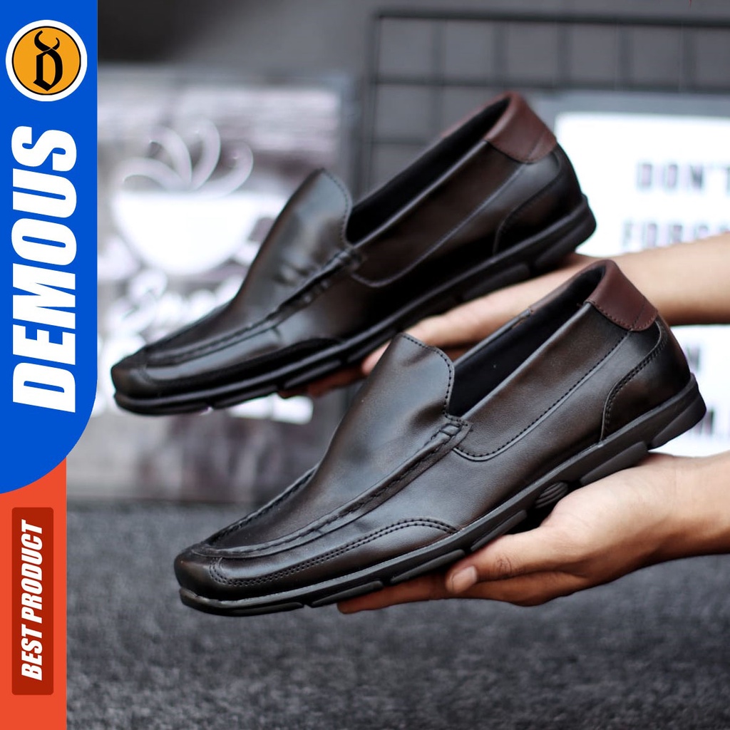 DEMOUS Crollo - Sepatu Formal Pantofel Slop Kerja Pria