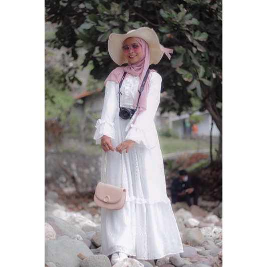 Outer Brokat Lace Crown Premium