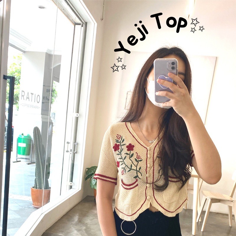 Yeji Top