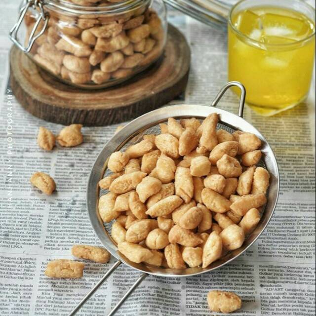

Biji ketapang keju