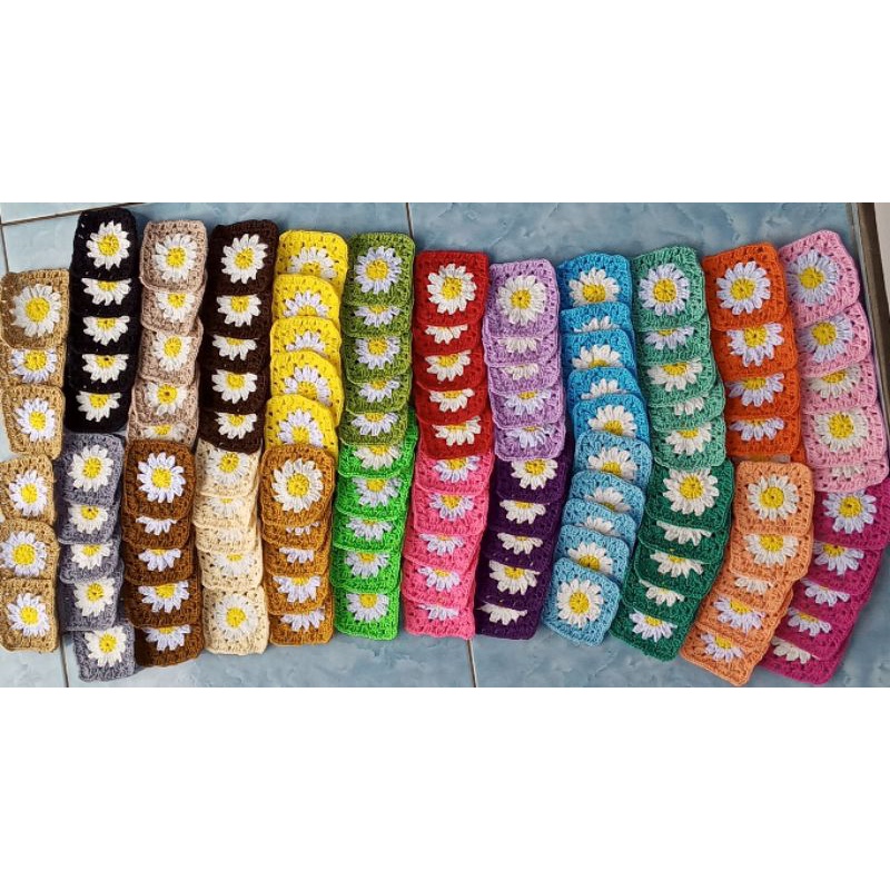 daisy granny square handmade