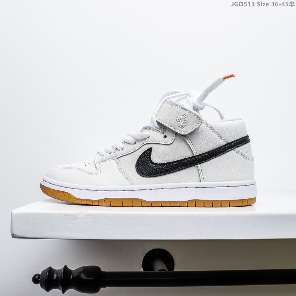 white nike dunk high tops