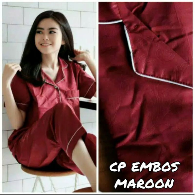 PIYAMA DEWASA CP LENGAN PENDEK SATIN EMBOS