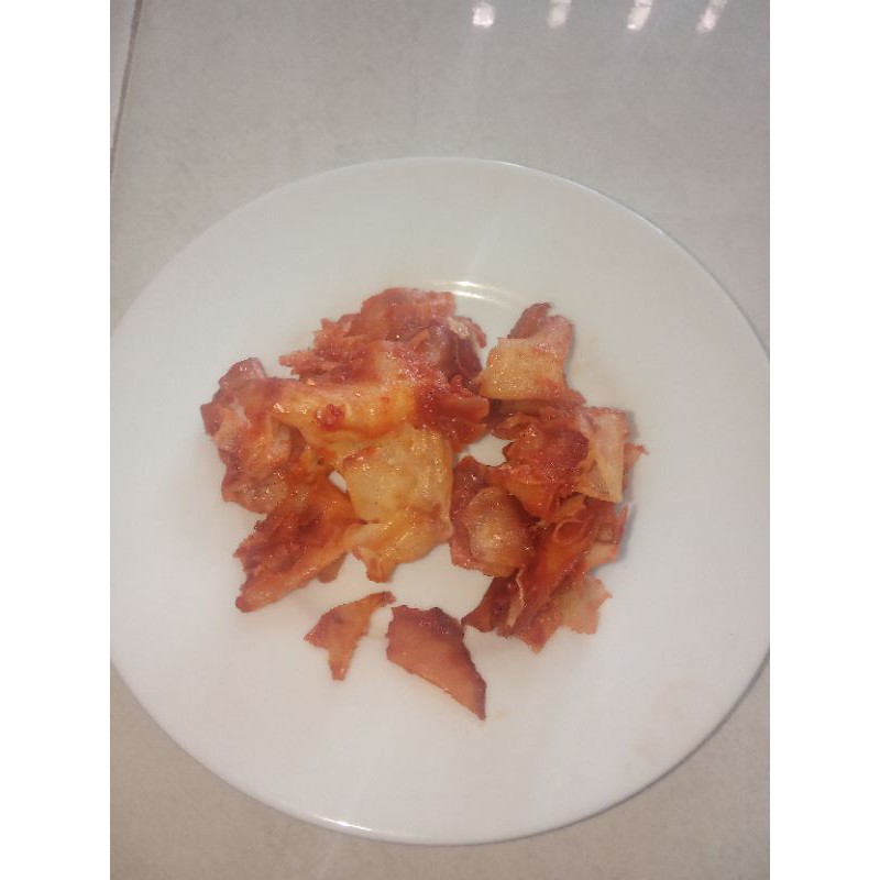 

arifashop keripik pedas hot