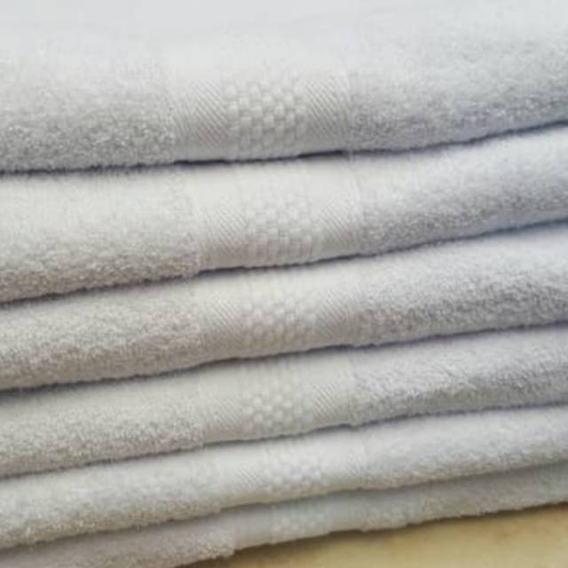 Handuk Mutia Putih Jumbo