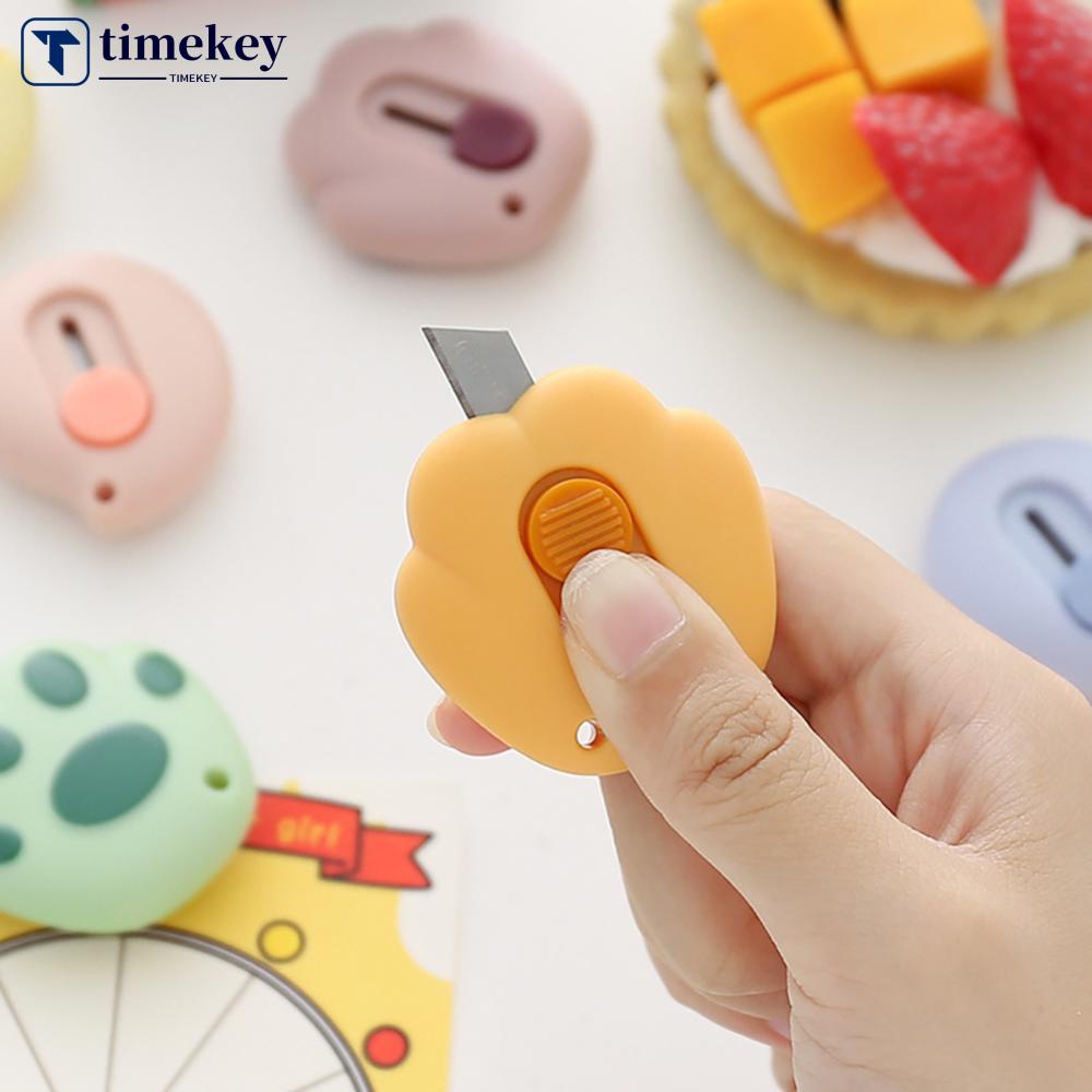 Timekey Pisau Pemotong Kertas Portable Bentuk Cakar Kucing Kartun Lucu Handmade Bisa Ditarik A6B7