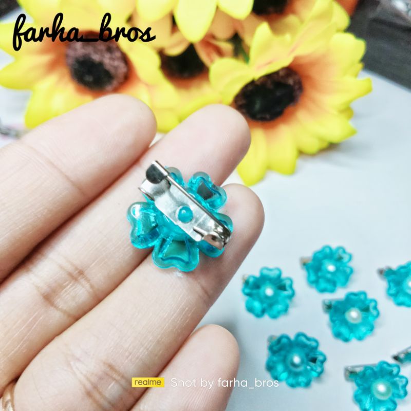 Bros Dagu Kecil Akrilik Bunga melati Bros hijab Bros jilbab Bros bahu Bros mini By Farha-4