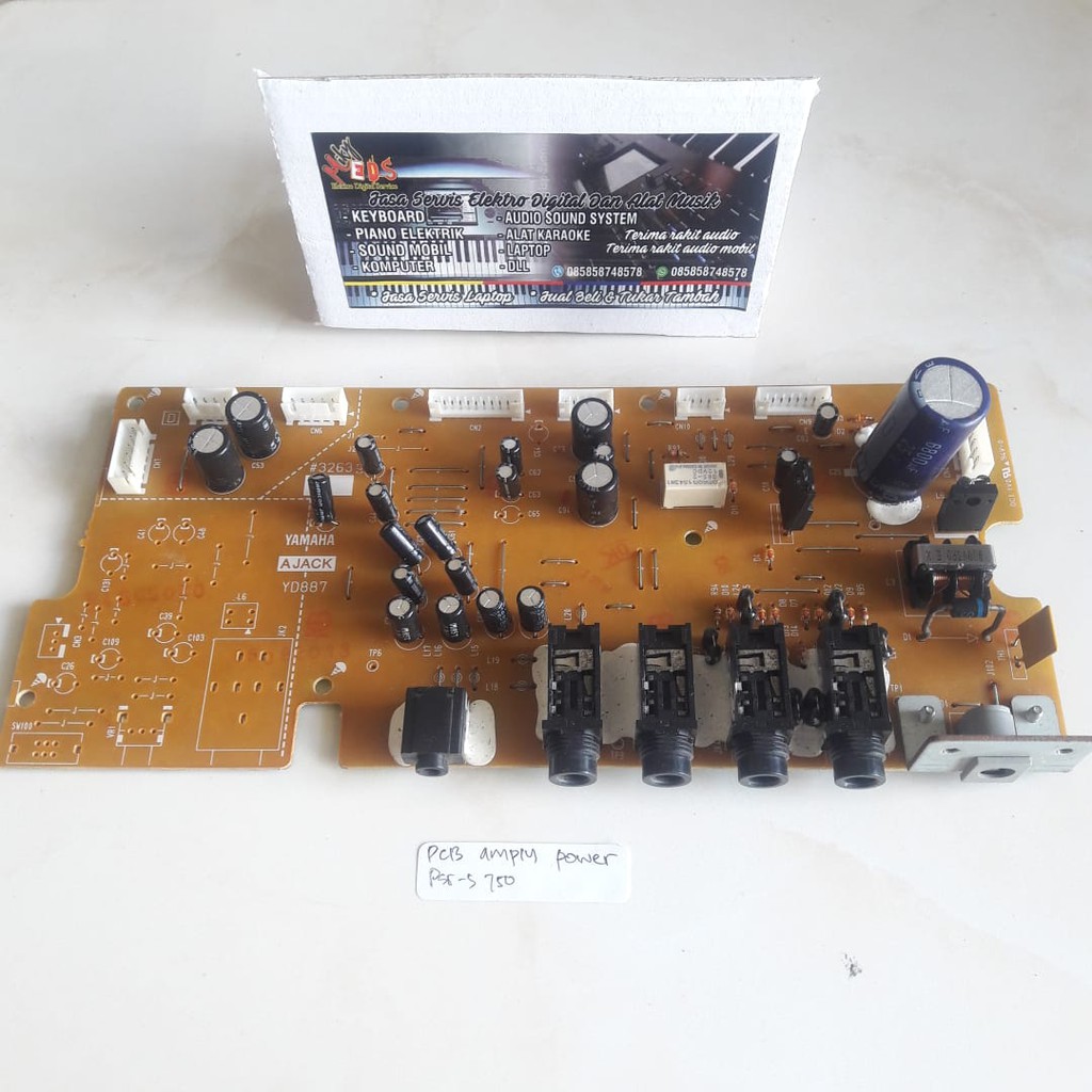 Power Amply Keyboard Yamaha PSR-S 750 Original