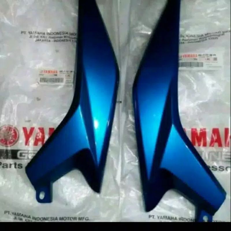 COVER FOSTEP KANAN KIRI XEON KARBU XEON RC BIRU ORIGINAL YGP