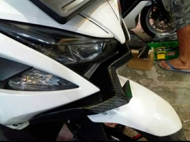 Winglet moncong lampu depan carbon yamaha aerox 155