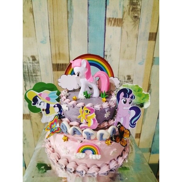 

kue ultah littlepony tingkat