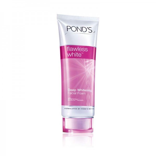 PONDS FLAWLESS WHITE FACIAL FOAM