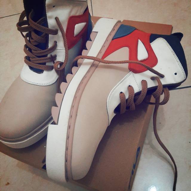 PRELOVED NOKHA BOOTS