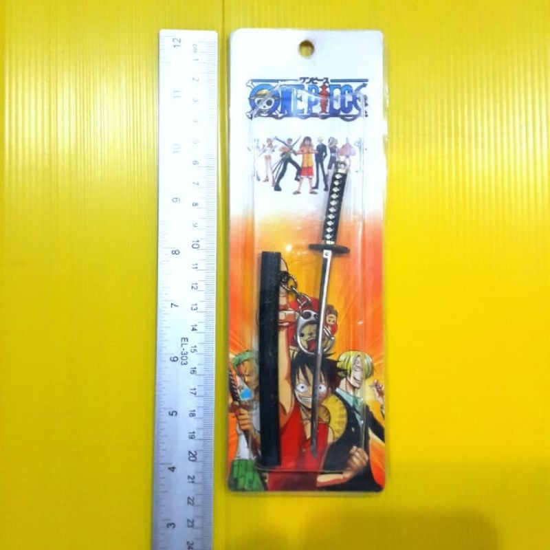 Gantungan kunci pedang roronoa zoro