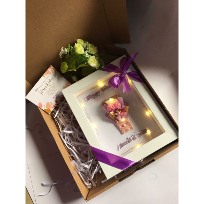 

HAMPERS TERMURAH PREMIUM ukuran 15×20cm (kado Ultah,wisuda,pernikahan)