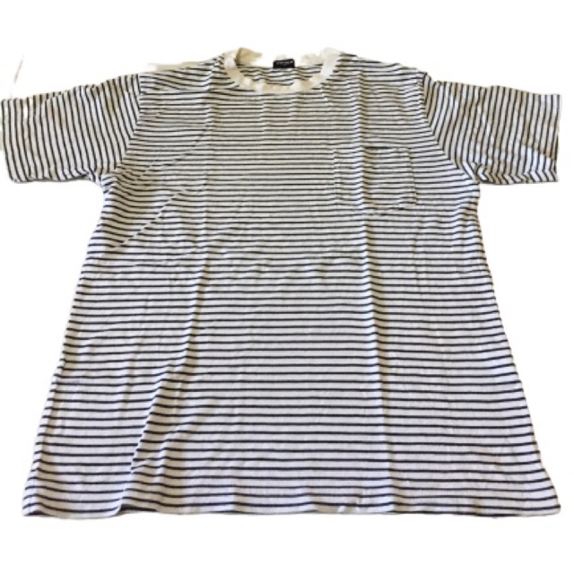 T-Shirt Uniqlo Strip & Pocket