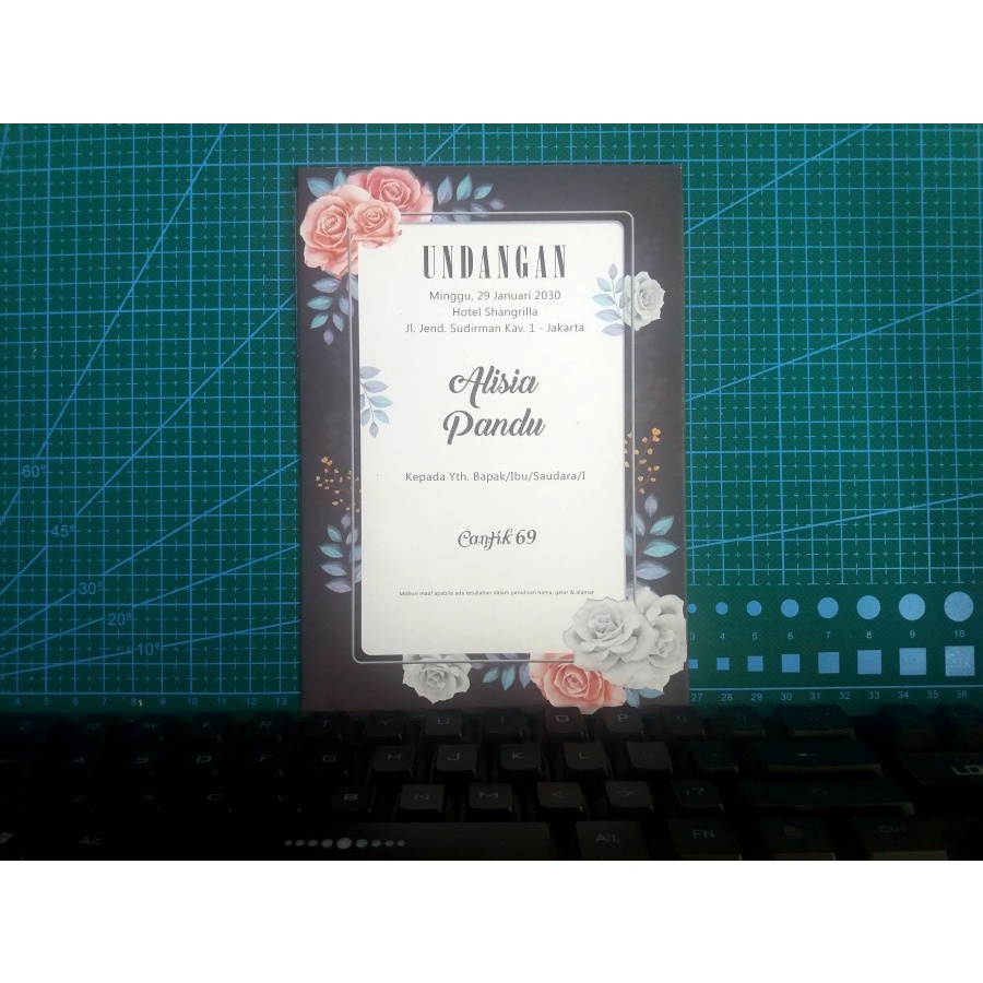 

Blangko Undangan Pernikahan Cantik 69 Free file Setting