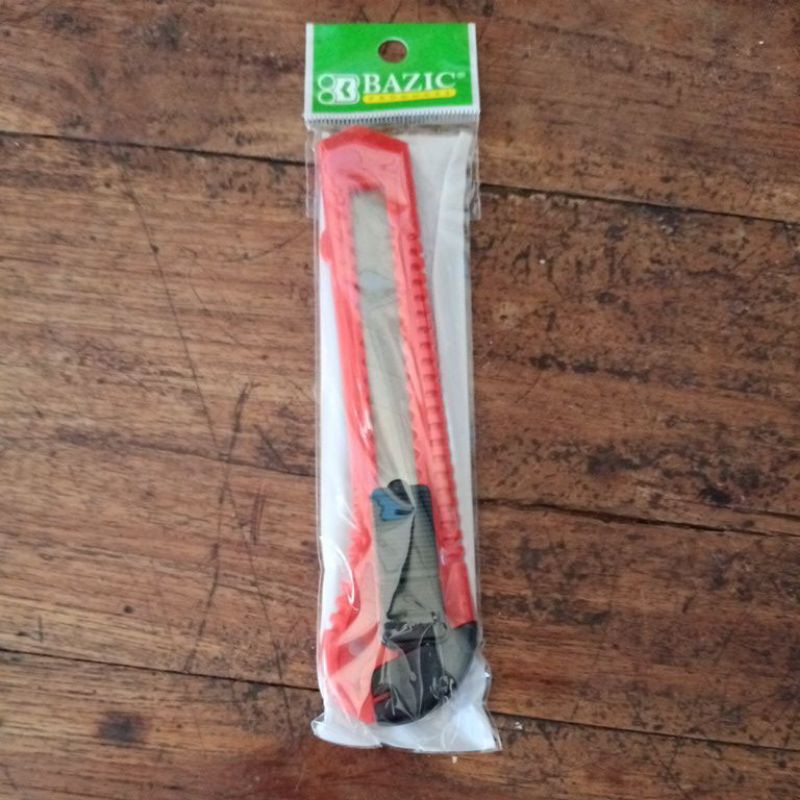 

Cutter Pisau Murah Basic Besar Auto Lock