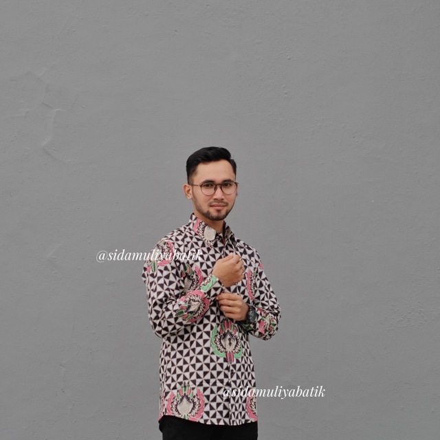 Sidamuliya Batik Kemeja Pria Slimfit Premium Narayana Lengan Panjang