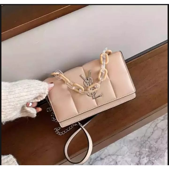 Tas selempang wanita / tas wanita import / tas bahu wanita premium