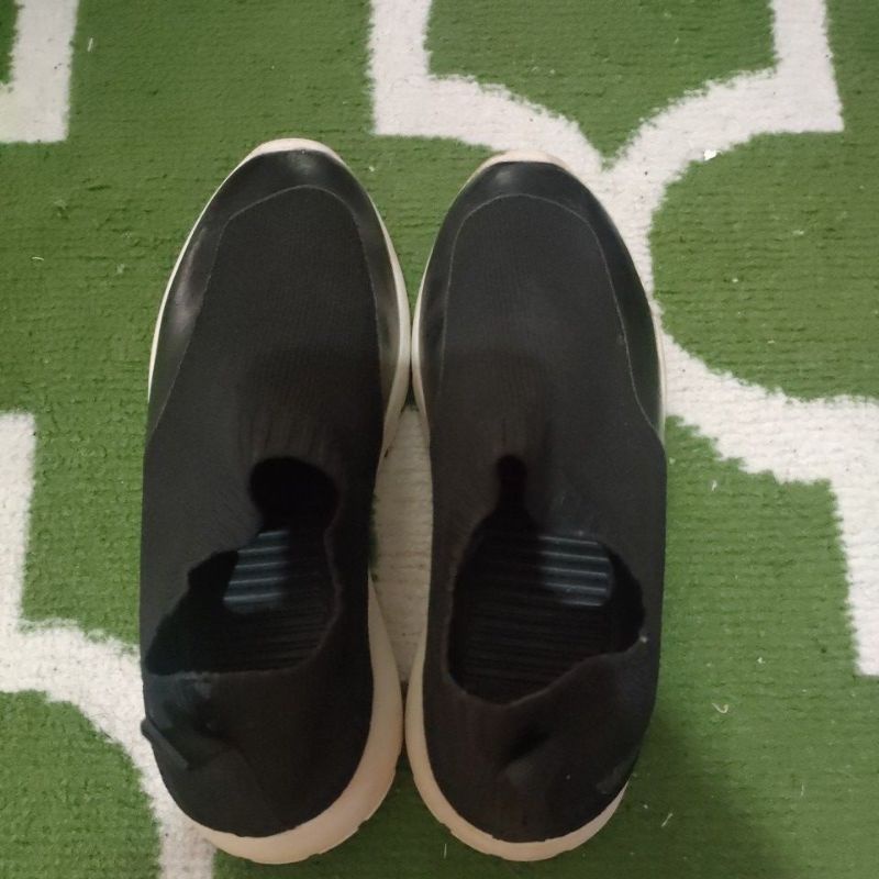 Preloved Wakai Gyou Warna Black ukuran 37