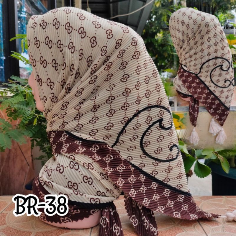 SEGIEMPAT PLISKET MOTIF JAMBUL BRANDED / JILBAB SEGIEMPAT PLISKET / SEGIEMPAT PLISKET / SEGIEMPAT VOAL / JILBAB JAMBUL-BR-38