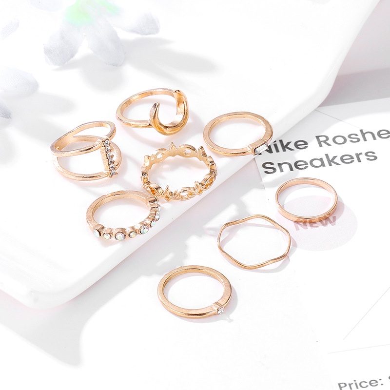 11 Pcs / set Cincin Kombinasi Desain Bulan Aksen Berlian Gaya Eropa Amerika