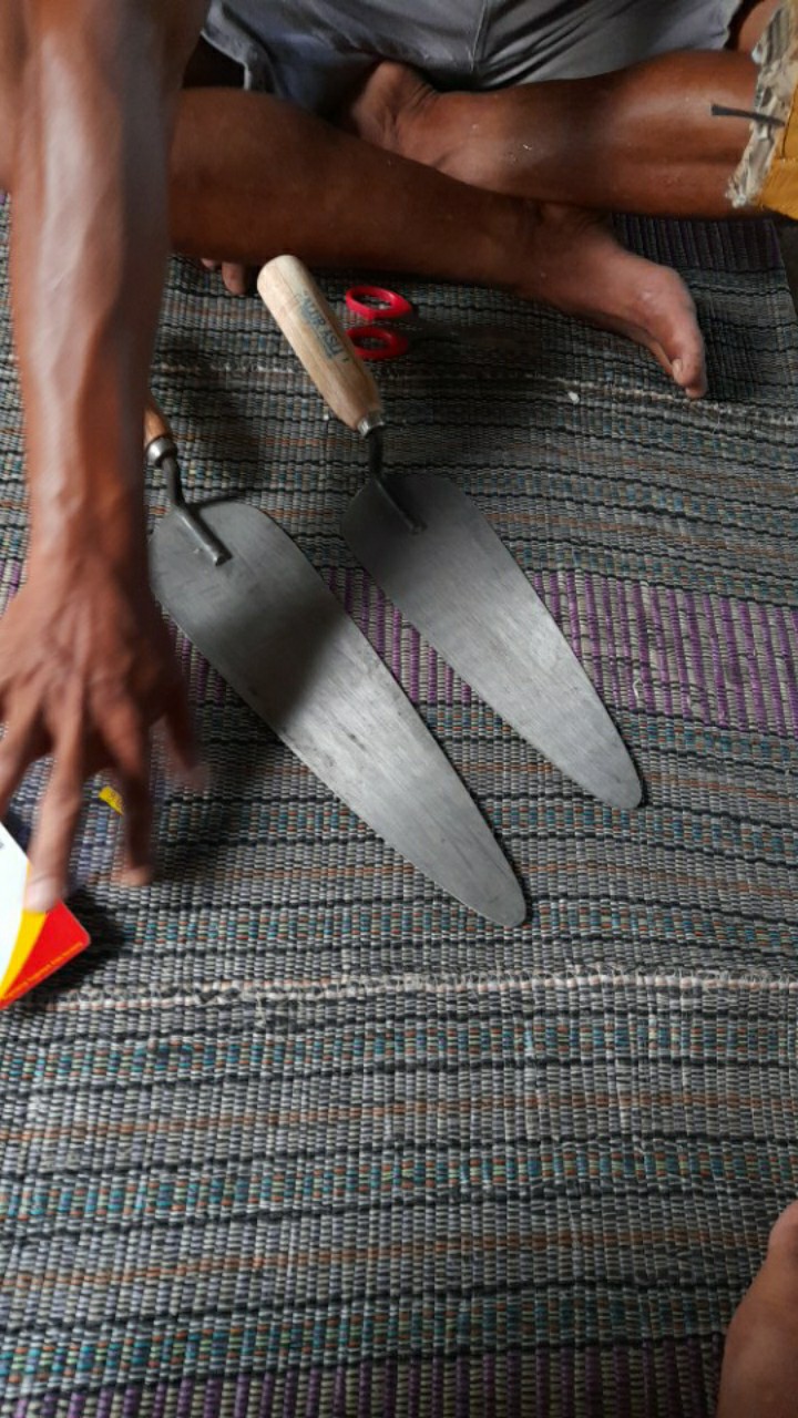 Cetok/sendok Semen Galur Asli Ukuran 30cm