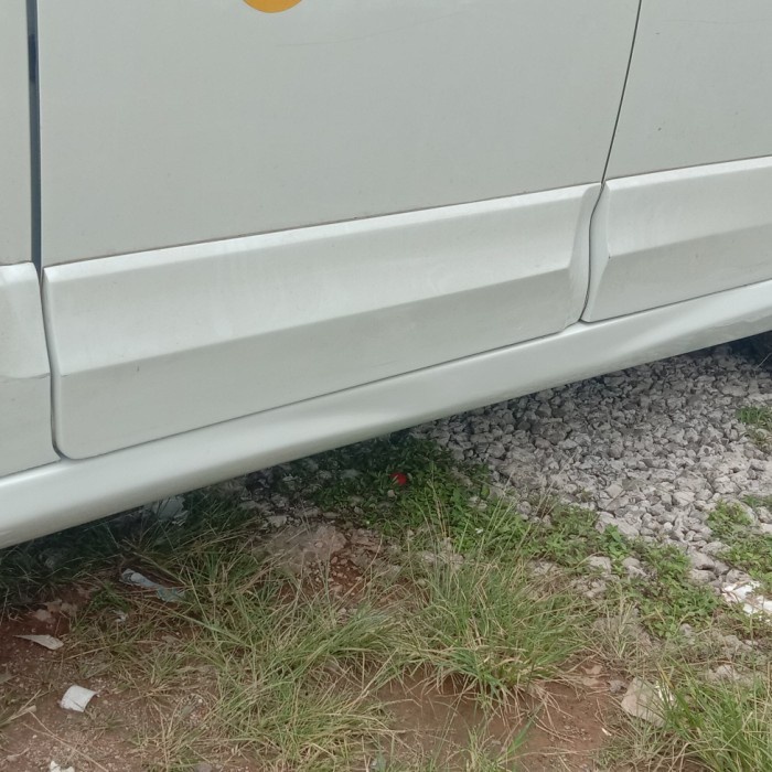 BEMPER APV LUXURY GEN2 FULLSET TANPA MOLDING PINTU
