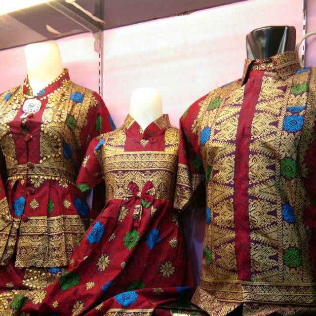 Jupri batik palembang