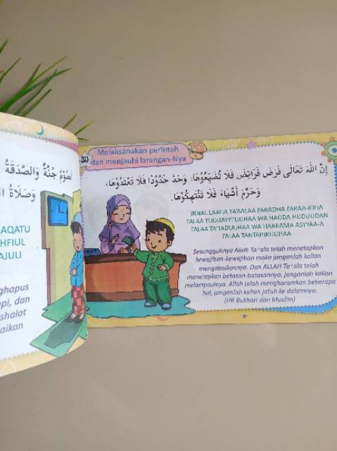 Buku 99 Hadits Pilihan Anak Muslim Bergambar / Best seller