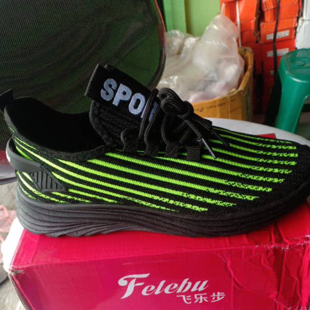 Sepatu designed 2020