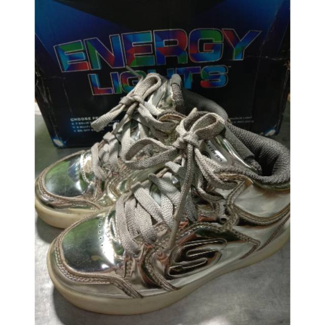 Preloved sepatu skechers anak energy lights