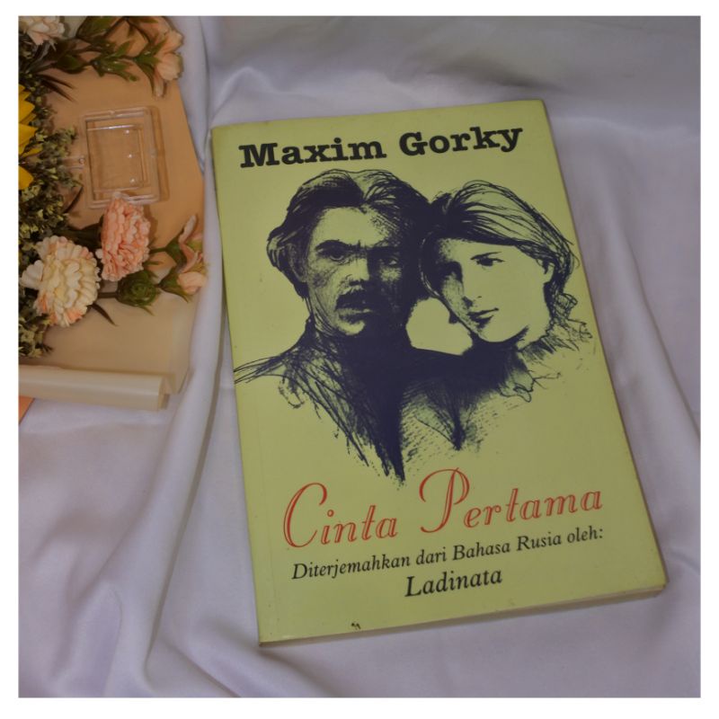 Kakikukekokuk - Cinta Pertama Maxim Gorky