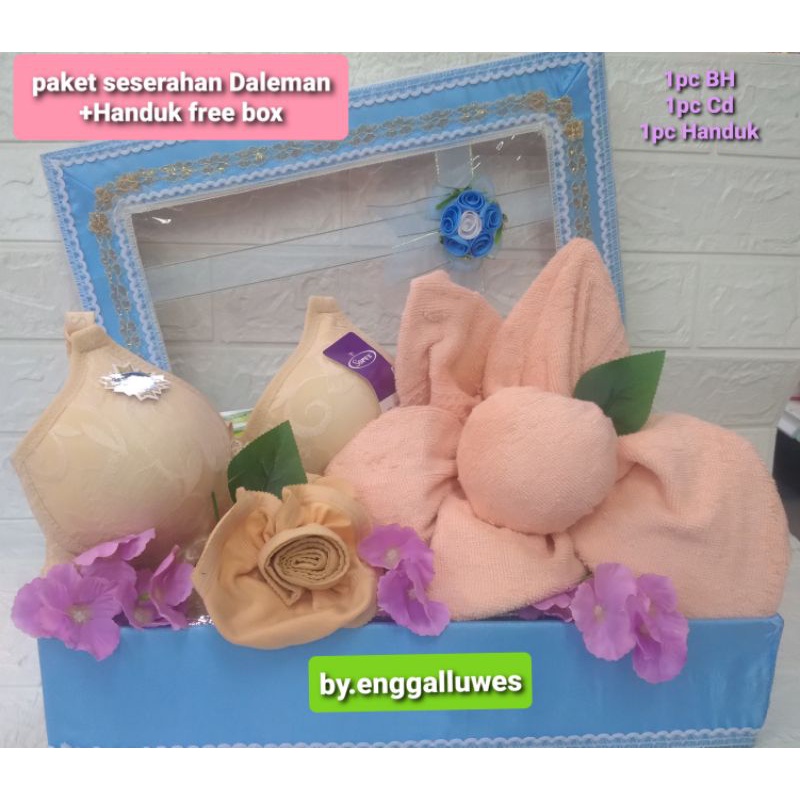 PAKET SESERAHAN DALEMAN+HANDUK FREE BOX