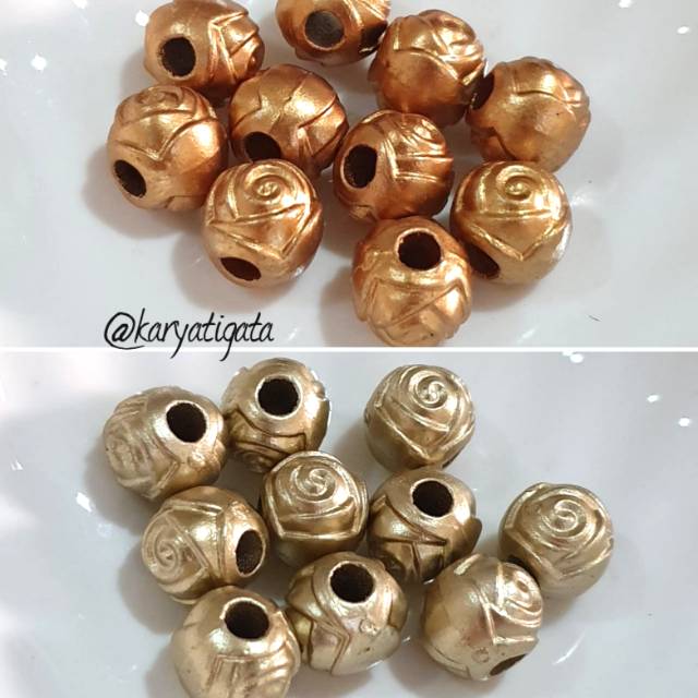 Mote Manik Bulat Ukir Mawar 11 mm (10 pcs)