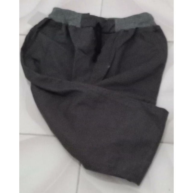 Celana Panjang Pria Chinos Rip Pinggang Karet Slim Melar Katun Premium Qualitiy  NVD Dengan harga Ekonomis