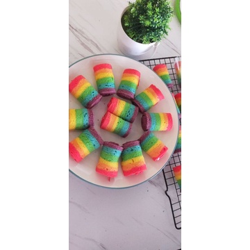 

bolu gulung rainbow kemasan ekonomis