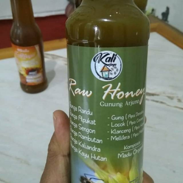 

raw honey /madu mentah